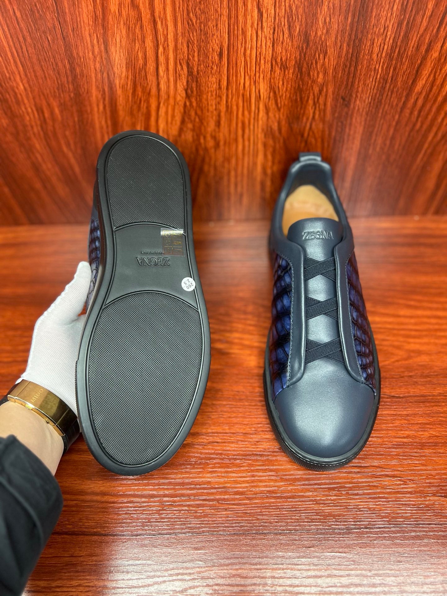 Shoes made of genuine crocodile skin