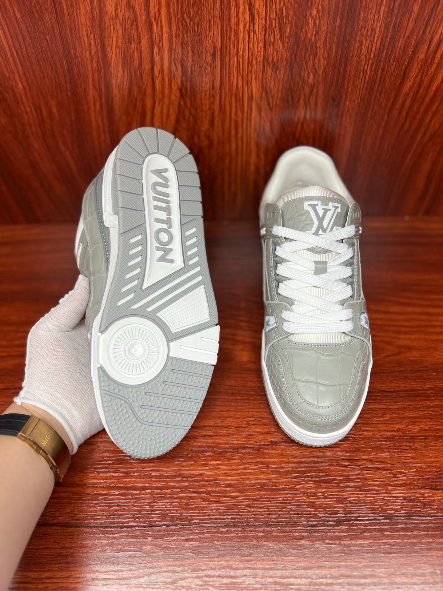 Shoes made of genuine crocodile skin