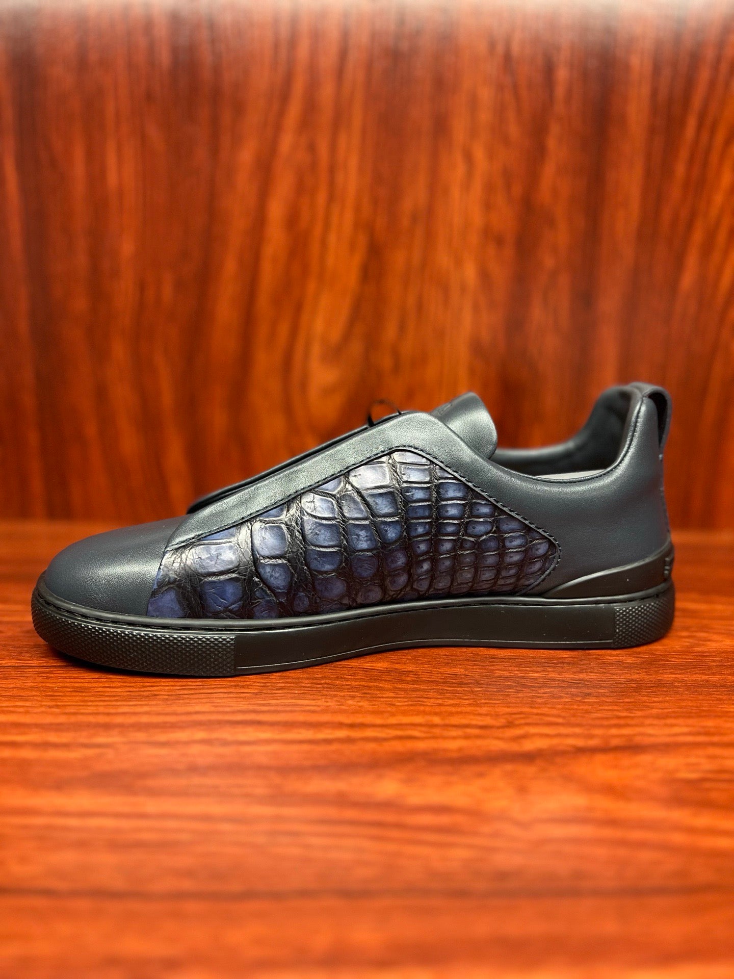 Shoes made of genuine crocodile skin