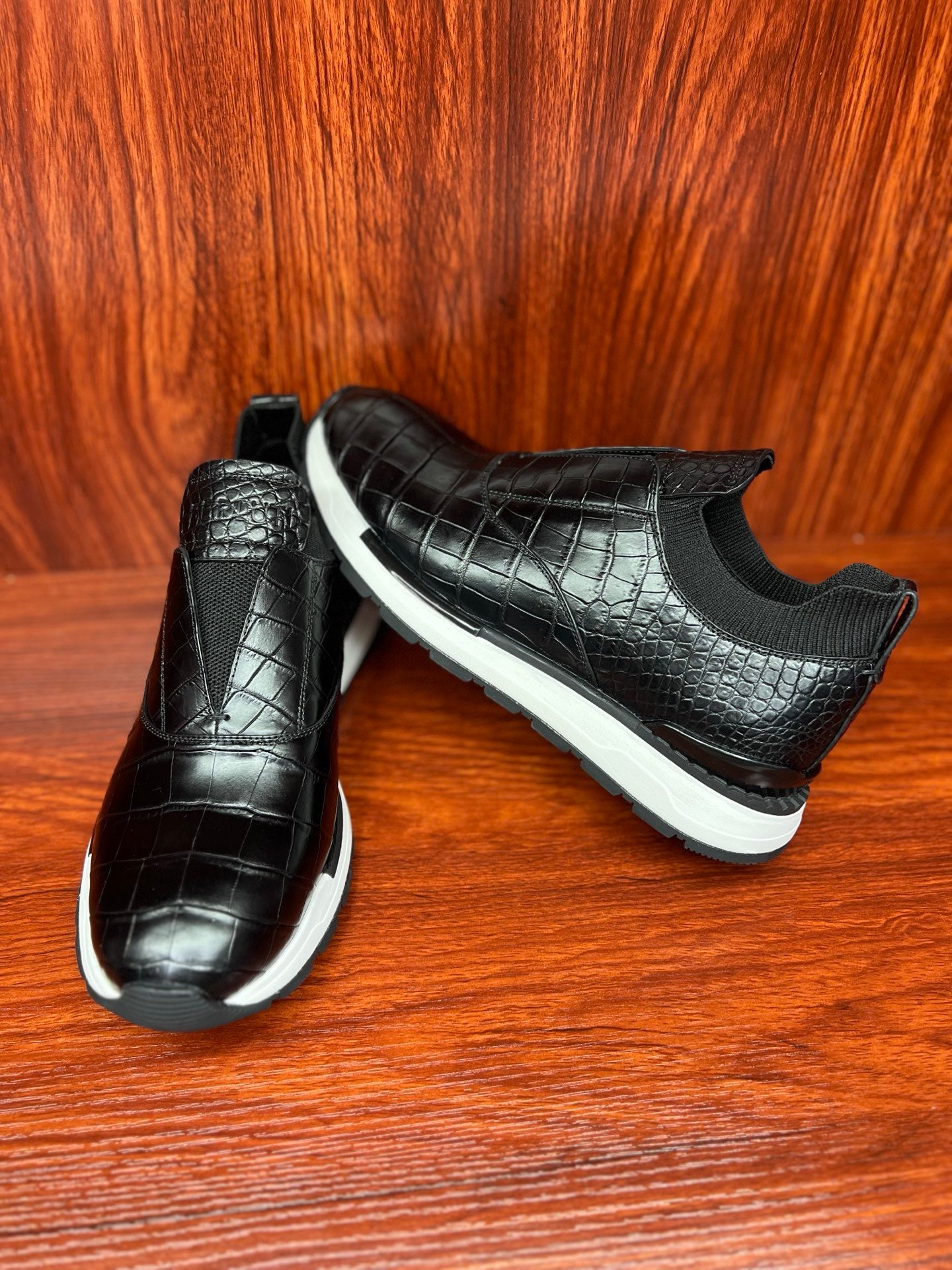 Shoes made of genuine crocodile skin
