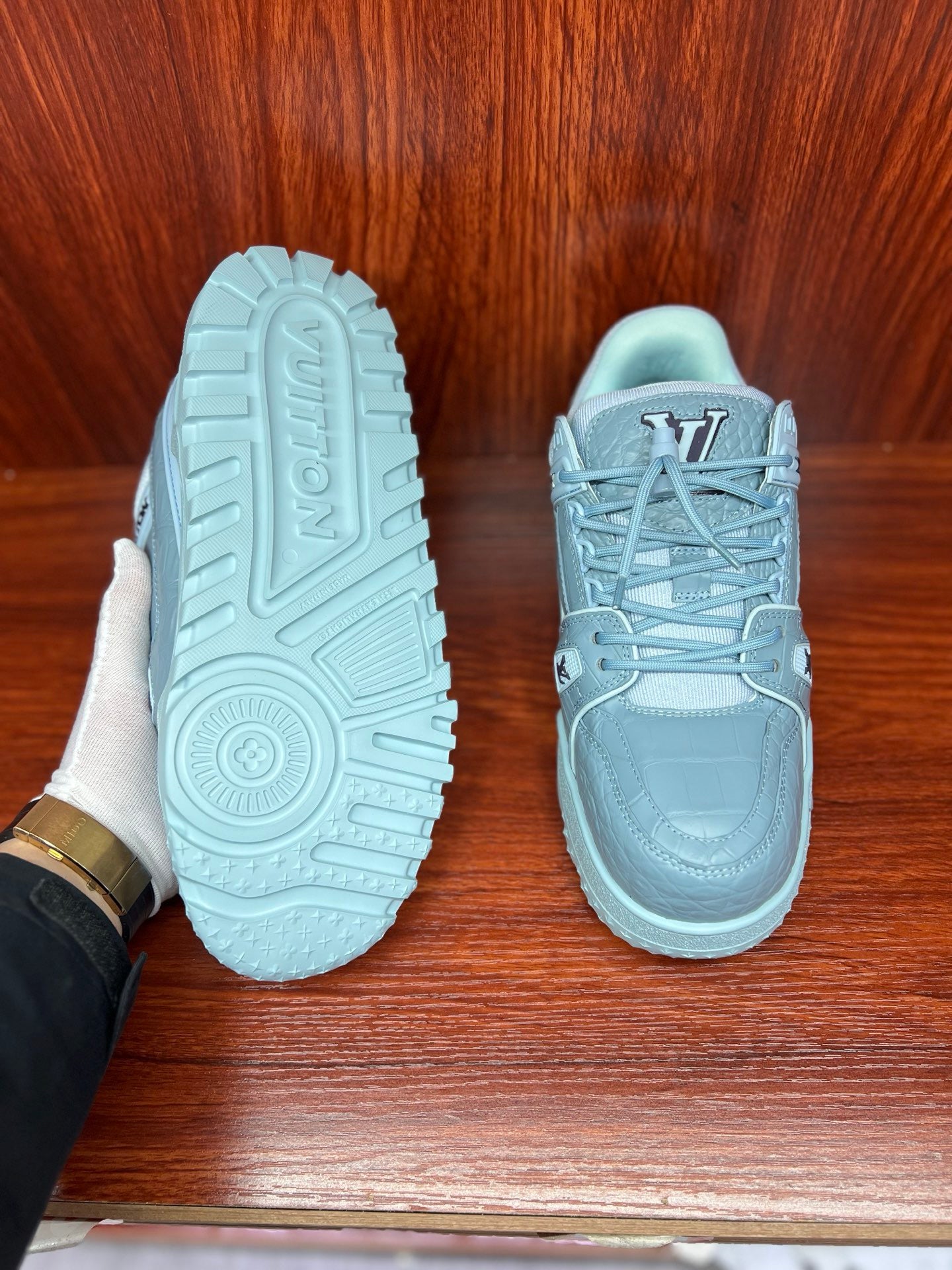 Shoes made of genuine crocodile skin