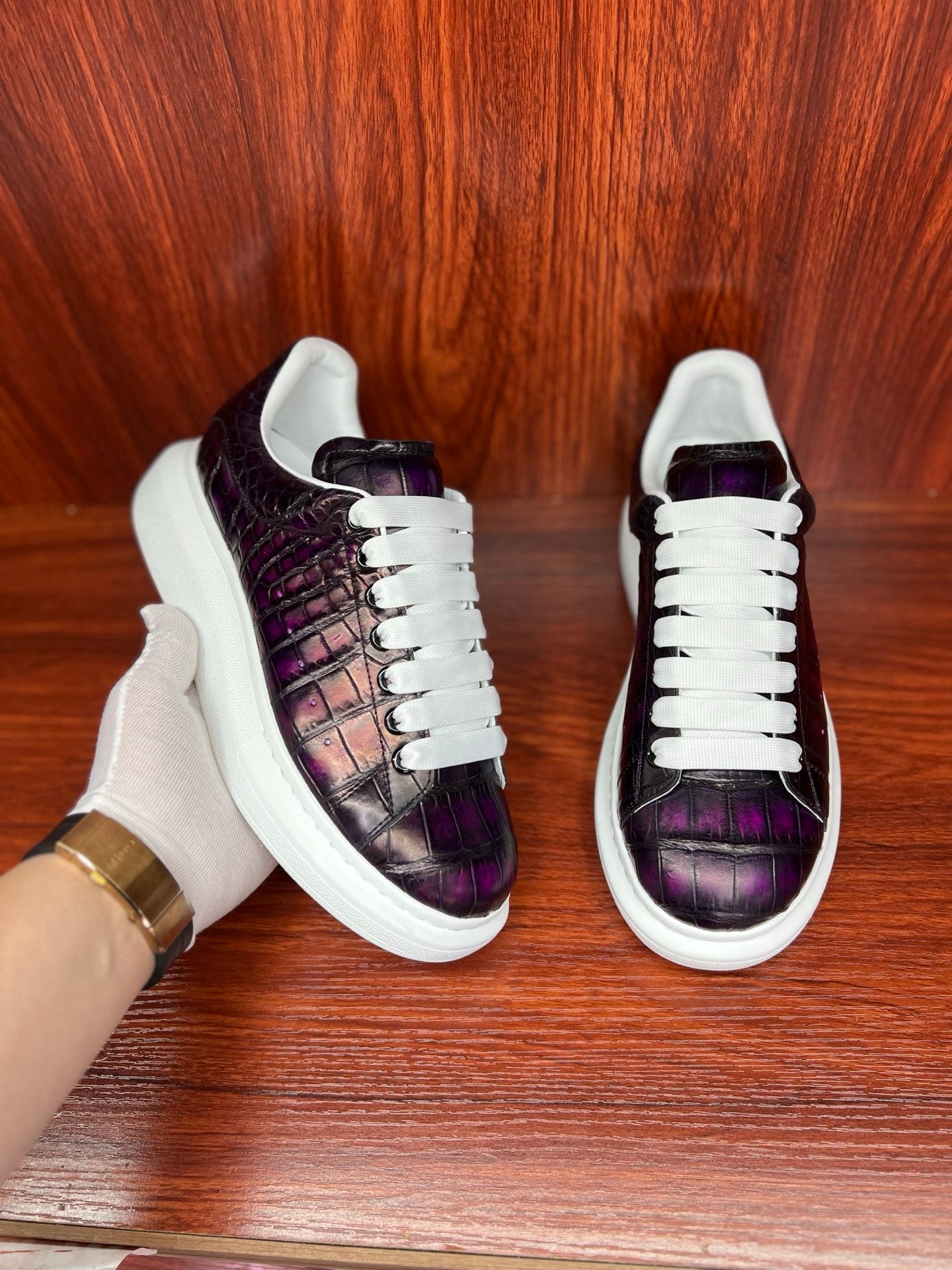 Shoes made of genuine crocodile skin