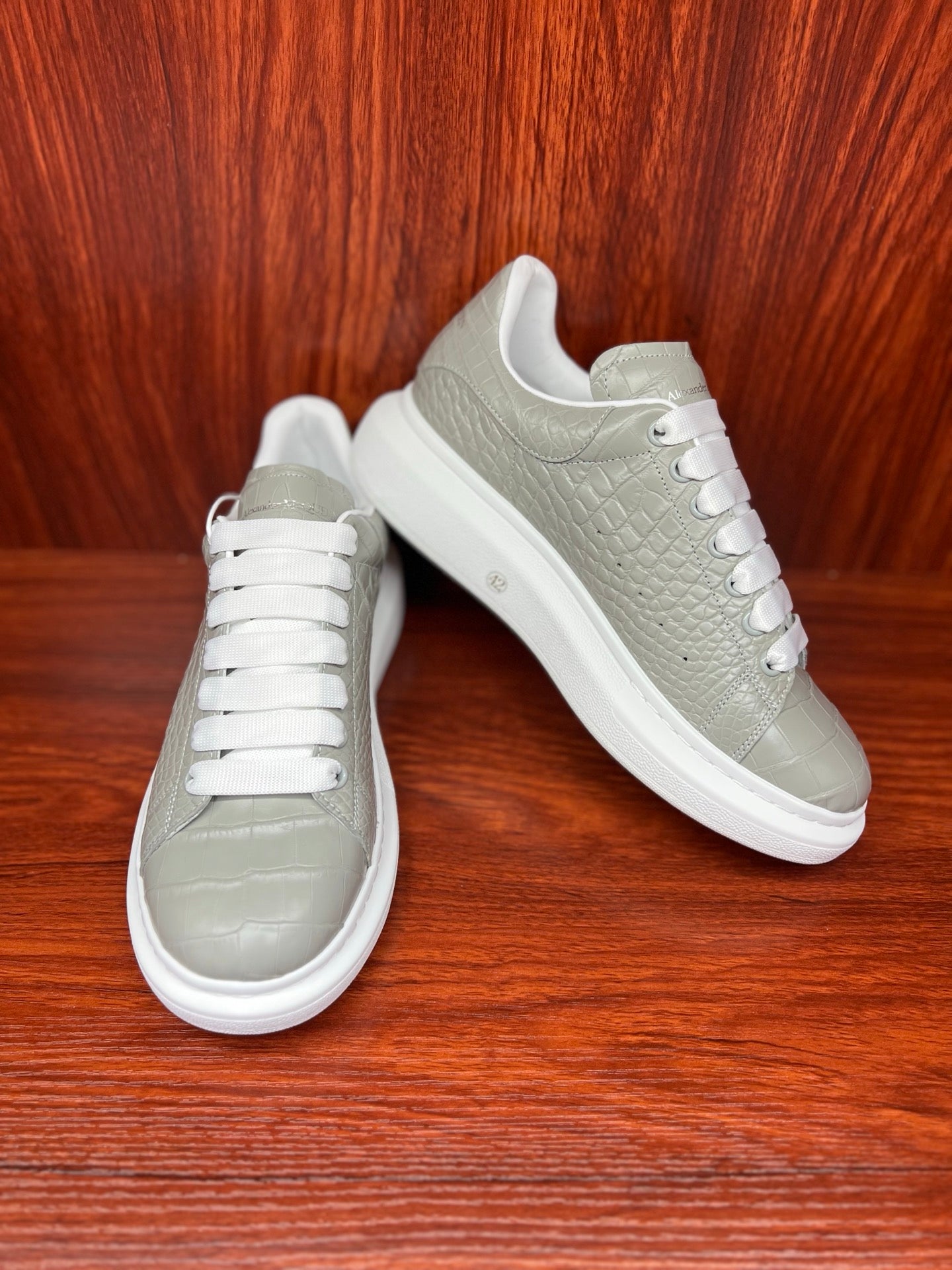 Shoes made of genuine crocodile skin
