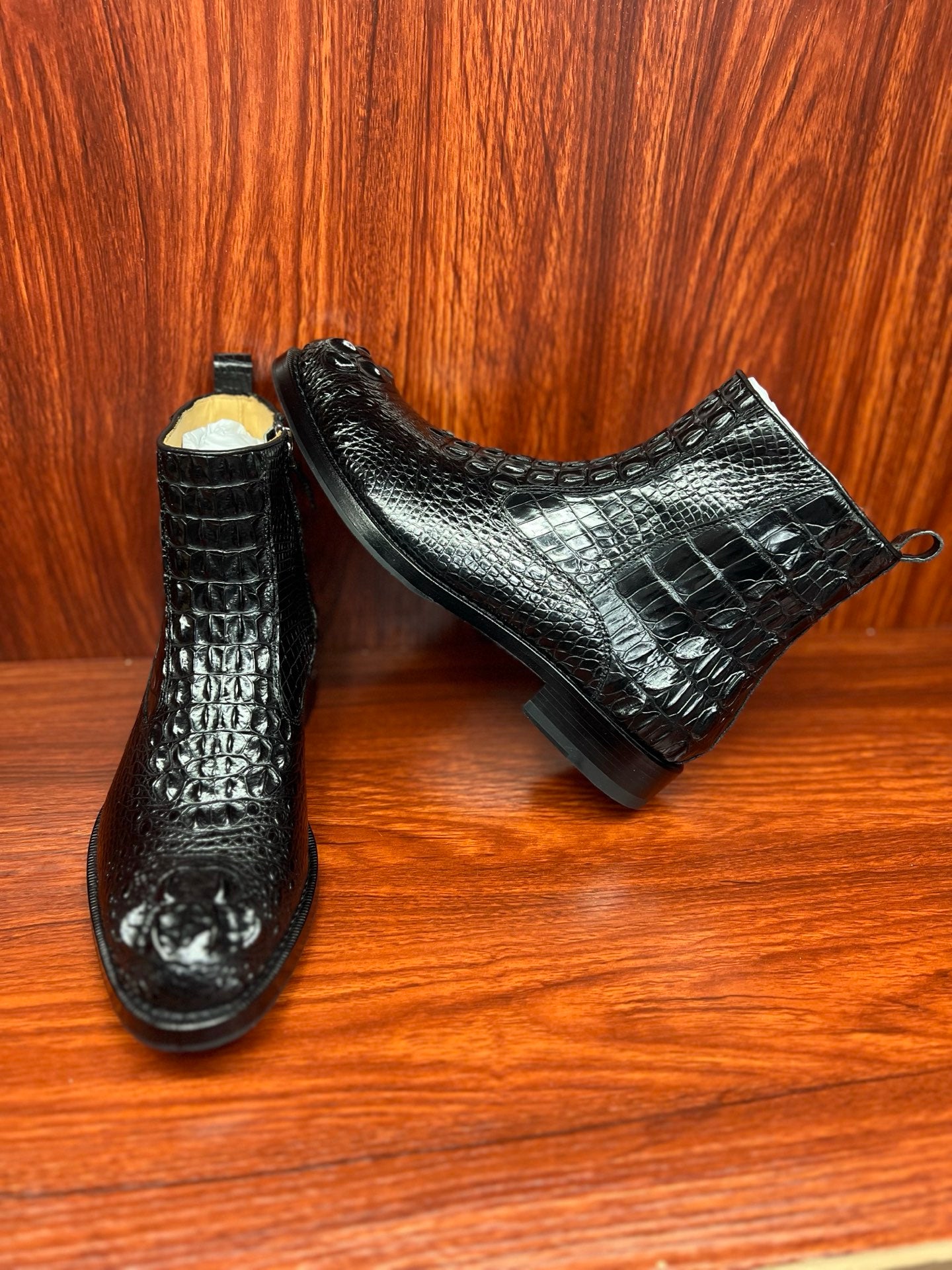 Real crocodile skin, handcrafted crocodile skin boots